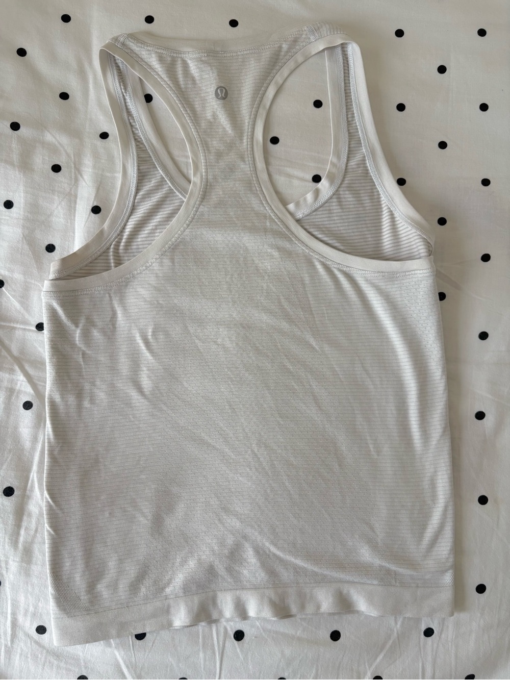 lululemon White and Gray Spandex Stripe Swiftly Tech 2.0 Racerback Tank Top Sz8